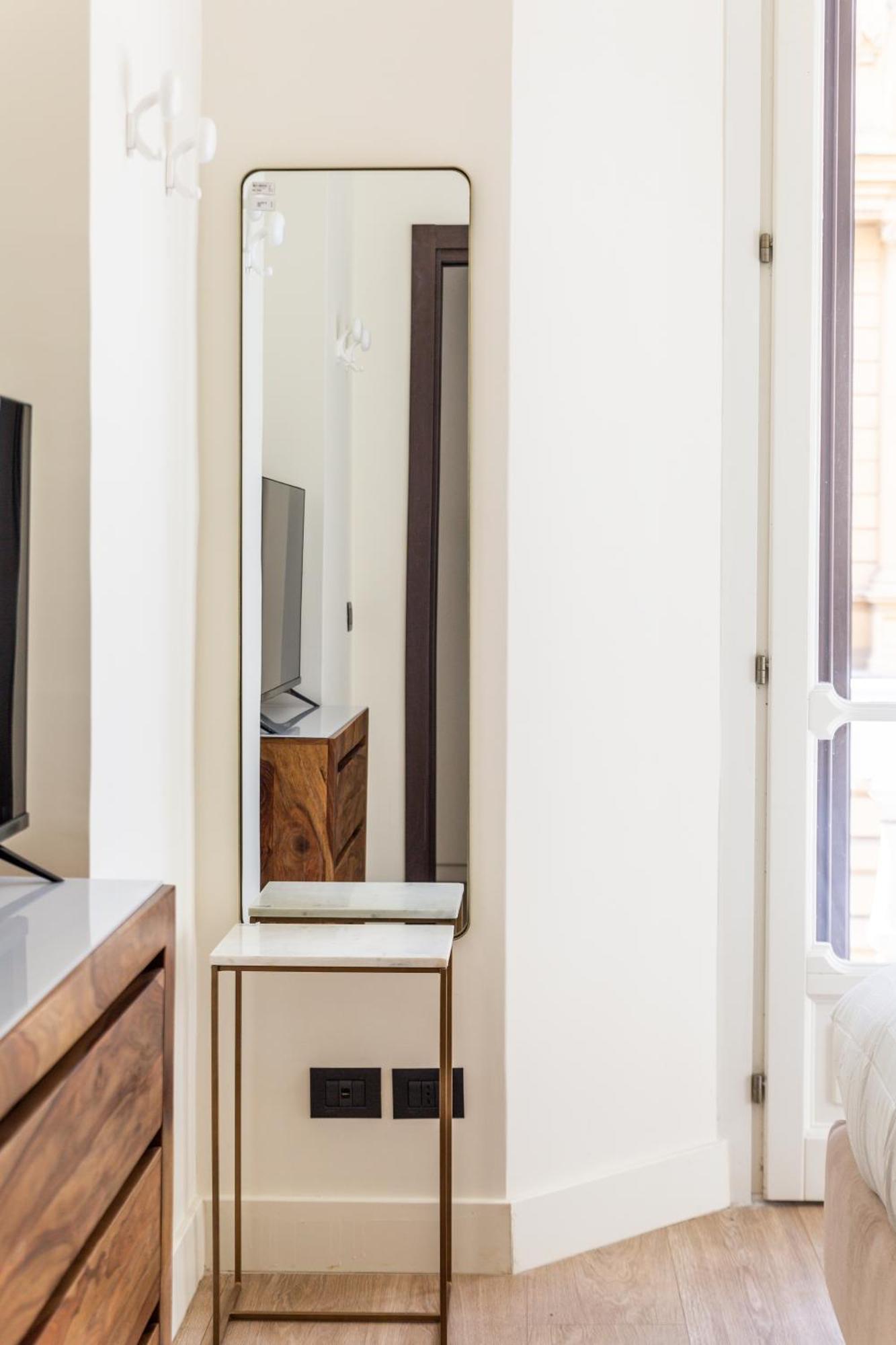 La Fontana Luxury House By Dimorra Apartment เนเปิลส์ ภายนอก รูปภาพ
